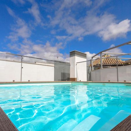 Genteel Home Goyeneta Sevilla Bagian luar foto