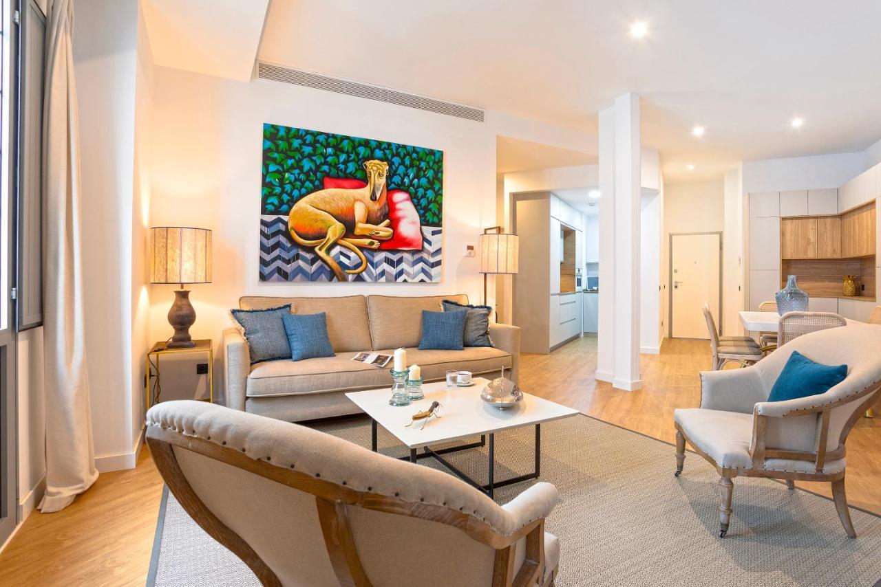 Genteel Home Goyeneta Sevilla Bagian luar foto