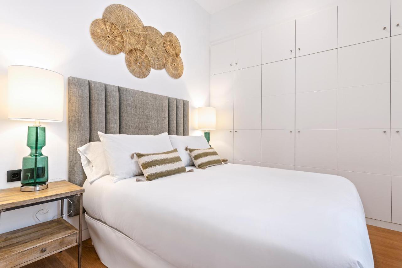 Genteel Home Goyeneta Sevilla Bagian luar foto