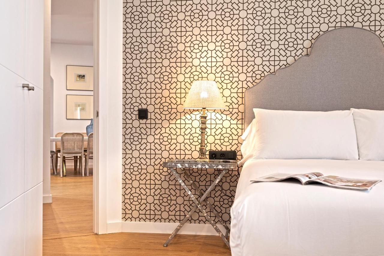 Genteel Home Goyeneta Sevilla Bagian luar foto